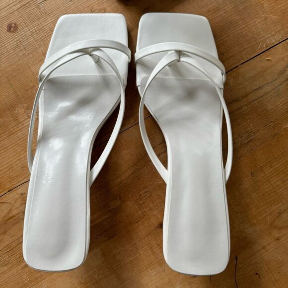 White Faux Leather Scrappy Square Toe Kitten Heel Slides - Picture 8 of 9